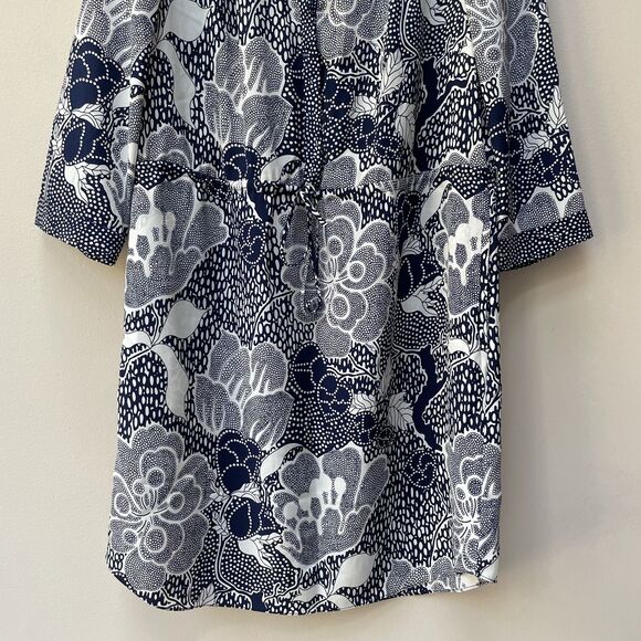 Diane Von Furstenberg Freya Navy Floral 100% Silk VNeck Dress 3/4 Sleeve Size 14 - Picture 5 of 8